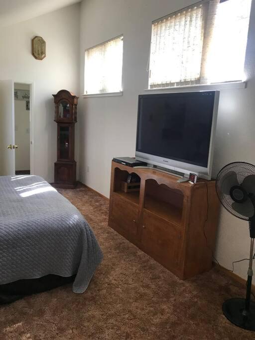 Cheerful 2-Bedroom Cottage Near Eagle Lake Susanville Luaran gambar